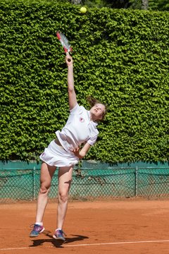 Adelina Krüger 607 - -